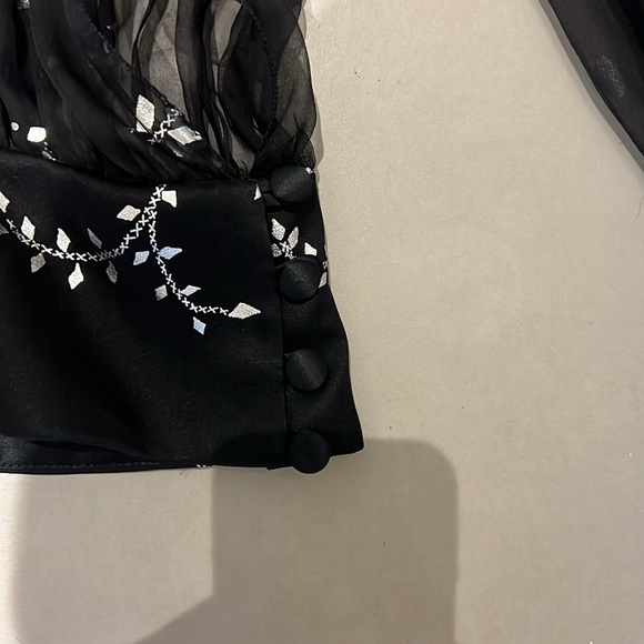 Alice Temperly black and silver lame 💯 silk shirt size 6 - Picture 2 of 5